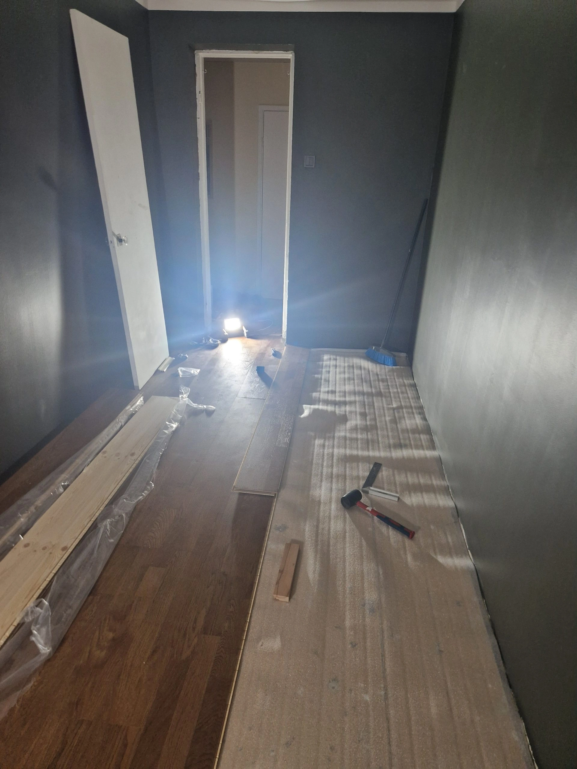Office Room — 16
