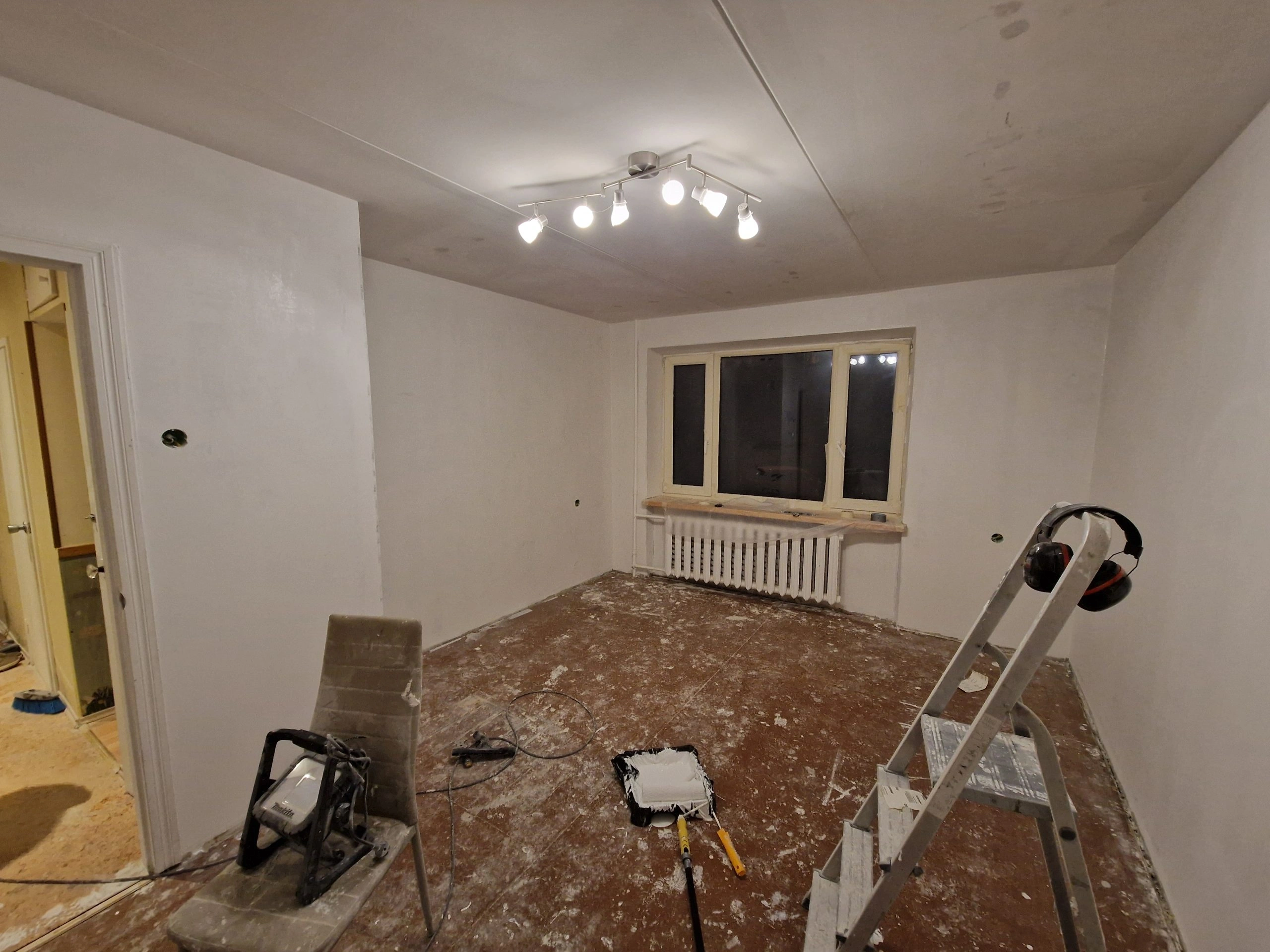 Bedroom — 21