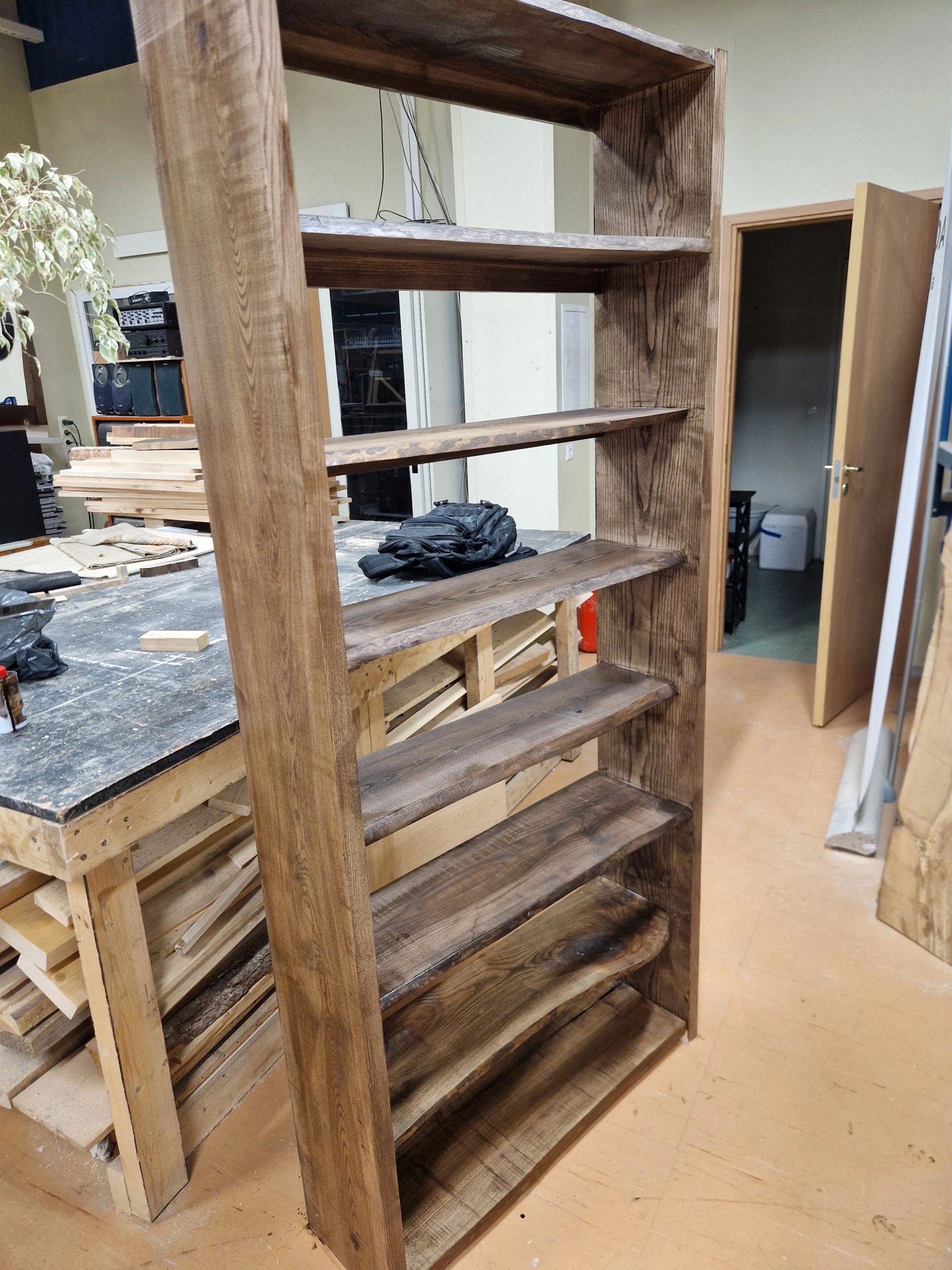 Bookshelf MKI — 7