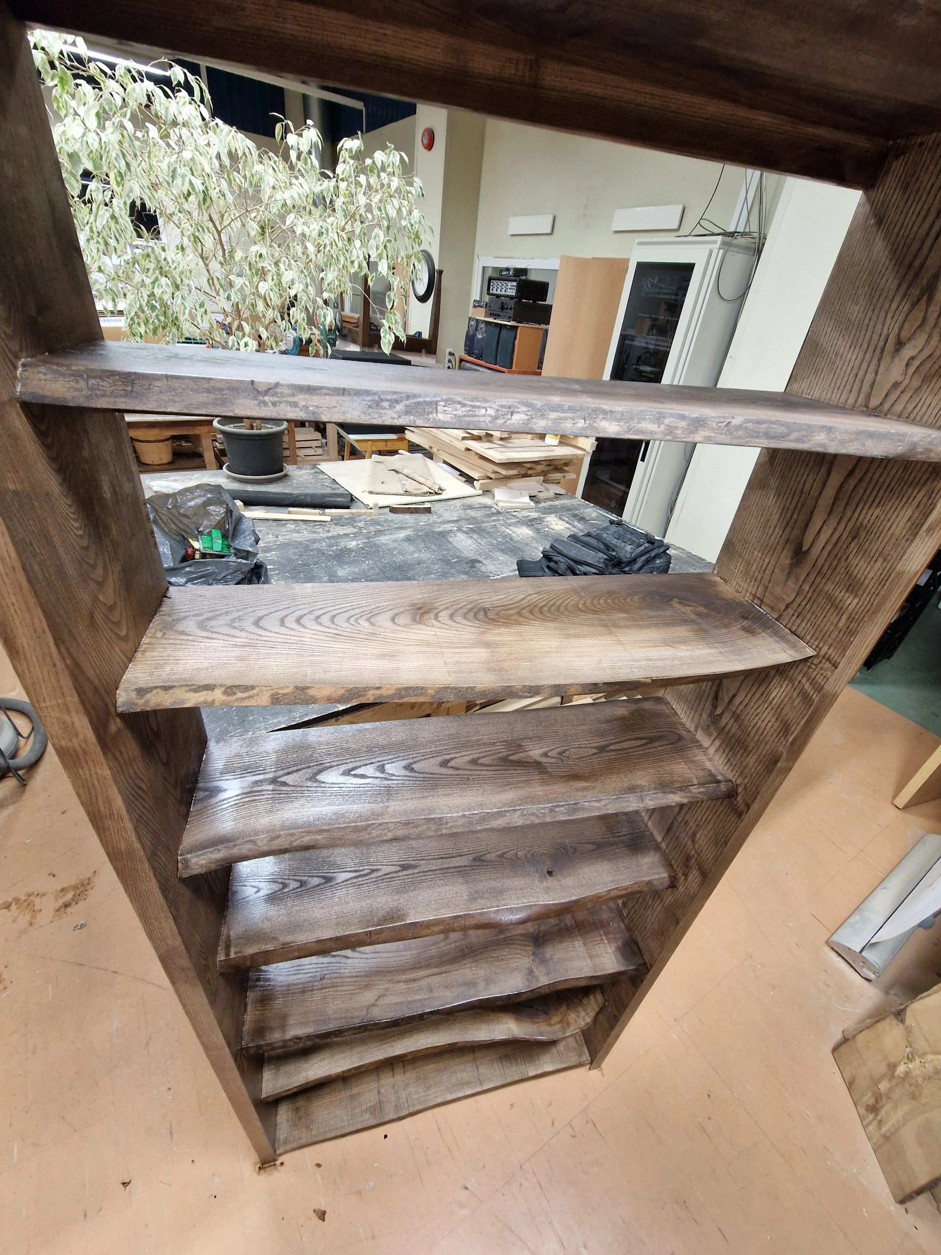 Bookshelf MKI — 8