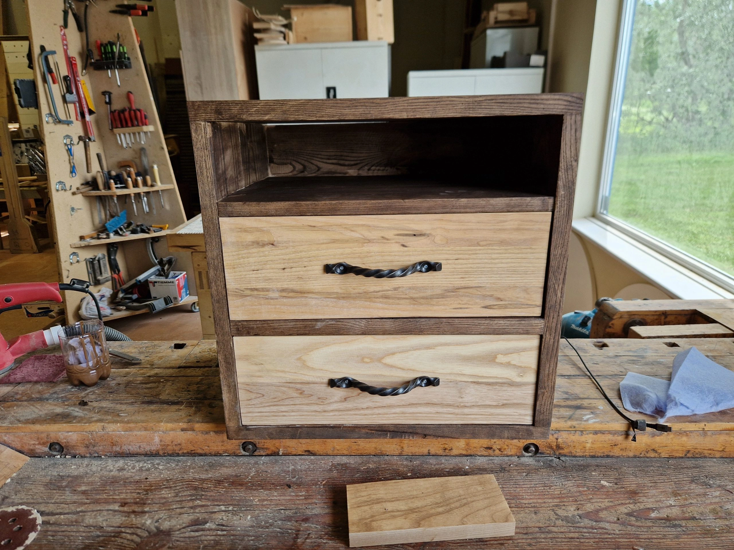Nightstands — 11