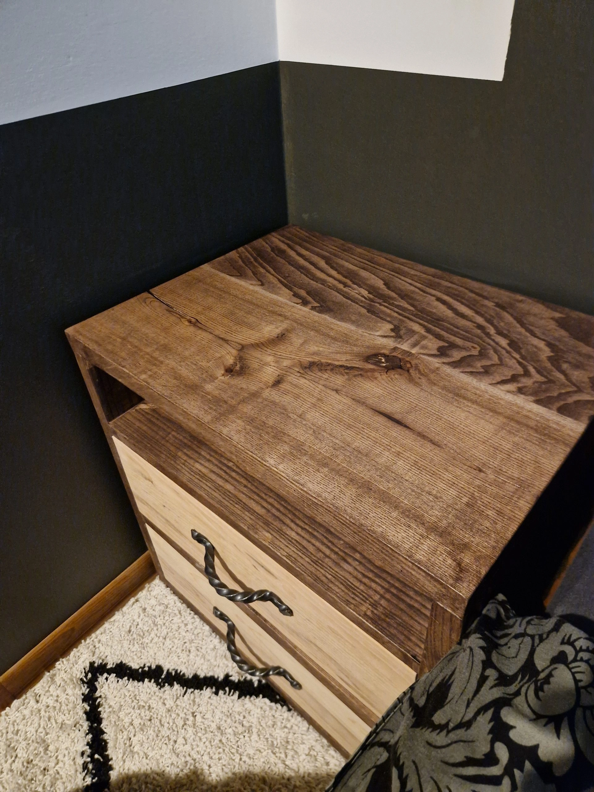 Nightstands — 14