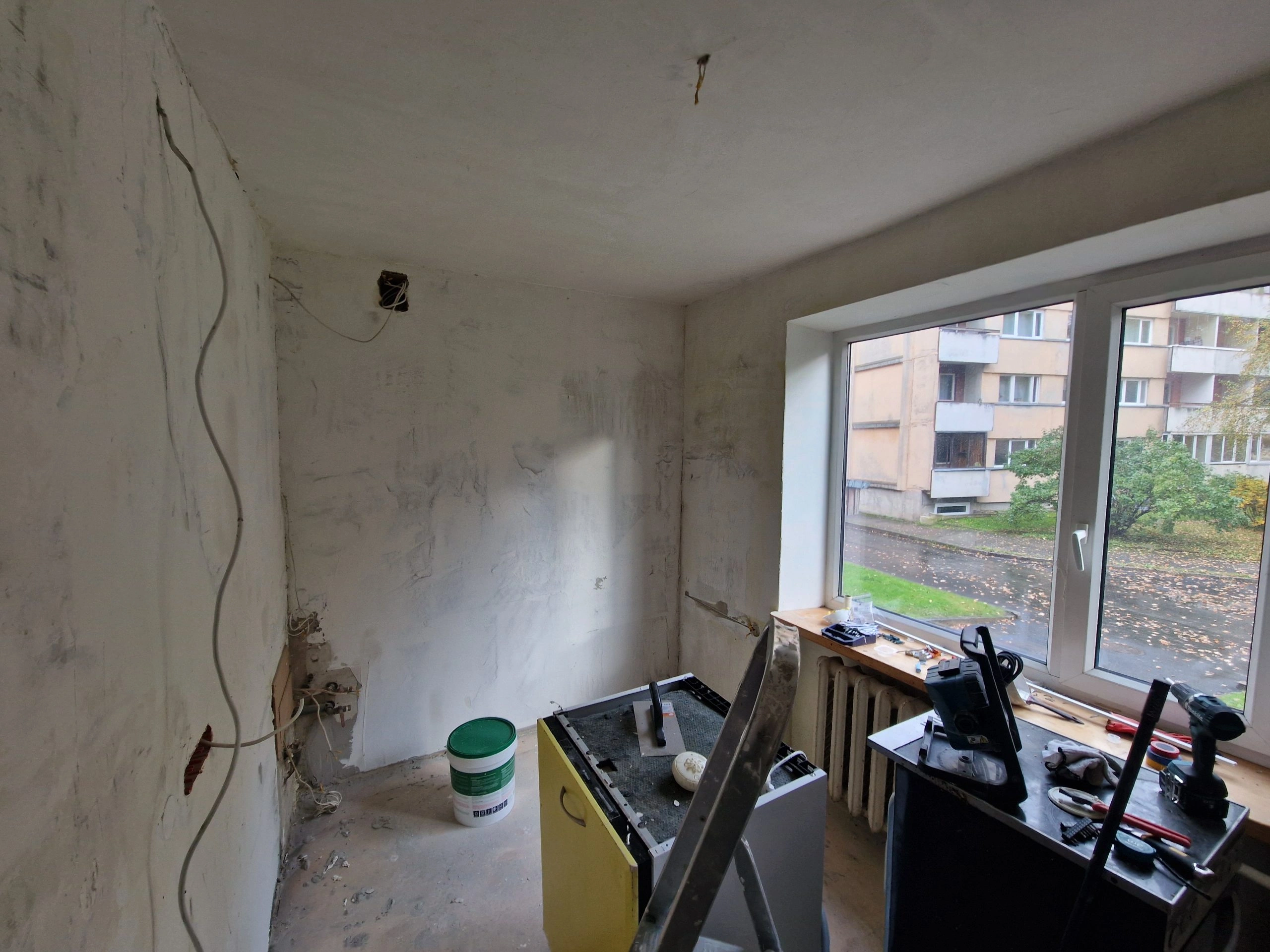 Kitchen — 11