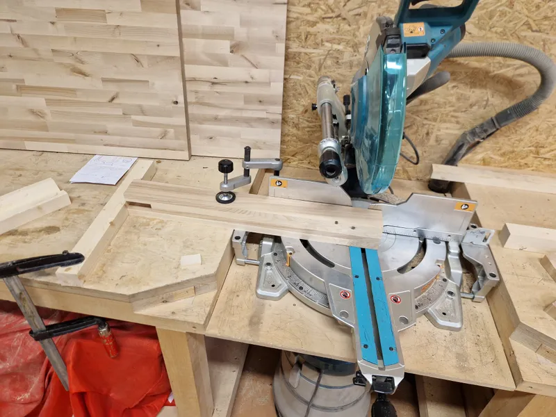 Dining Table Mk2 — Table legs Vertical & Top pieces (6)