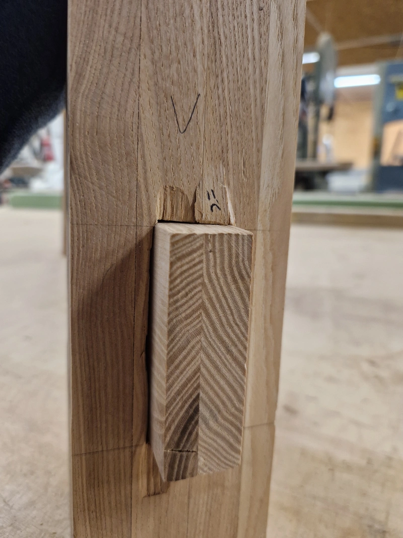 Dining Table MKII — Table legs Mortise and tenon (8)