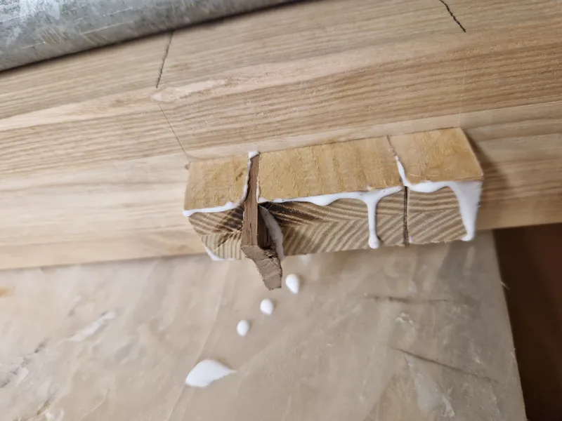 Dining Table Mk2 — Table legs Assembly (4)