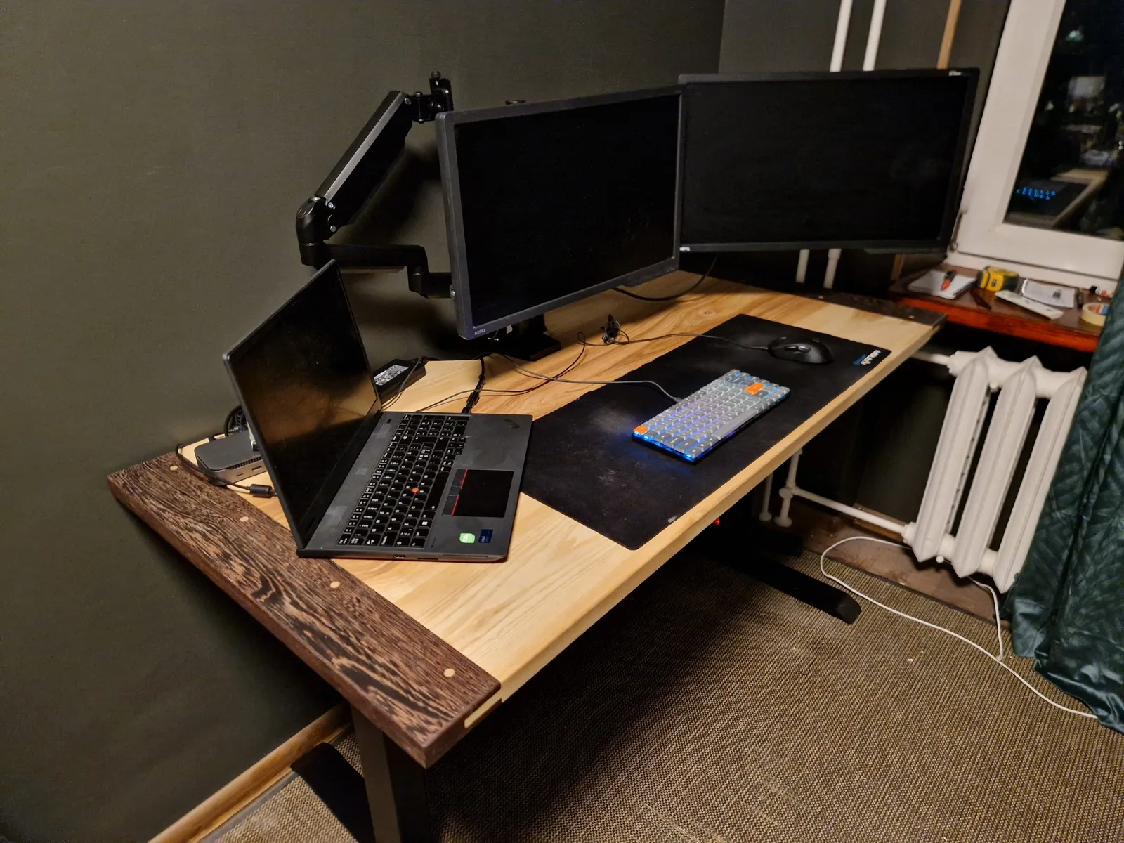 Office Desk — 25