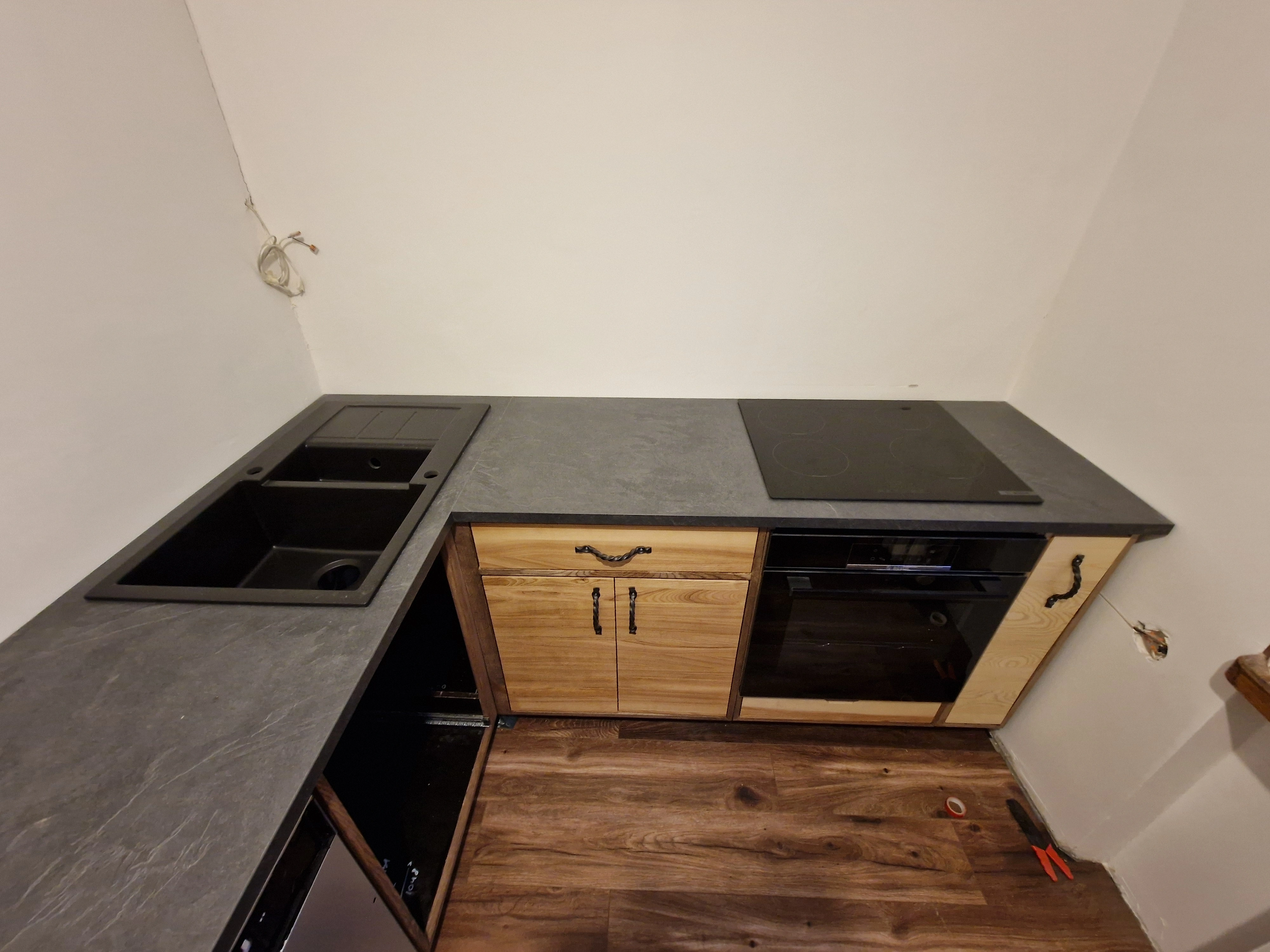 Kitchen — 40