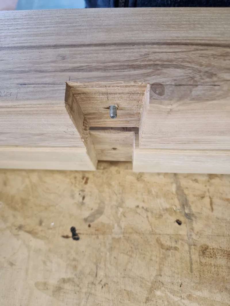 Dining Table Mk2 — Frame Legs & Aprons (16)