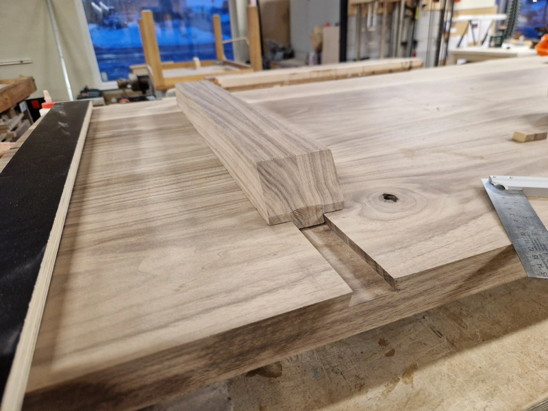 Dining Table MKII — Tabletop Attaching battens (10)