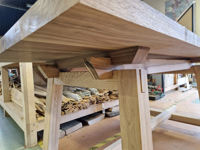 Dining Table MKII — The Last Cuts Connecting Top & Frame, Patching (8)