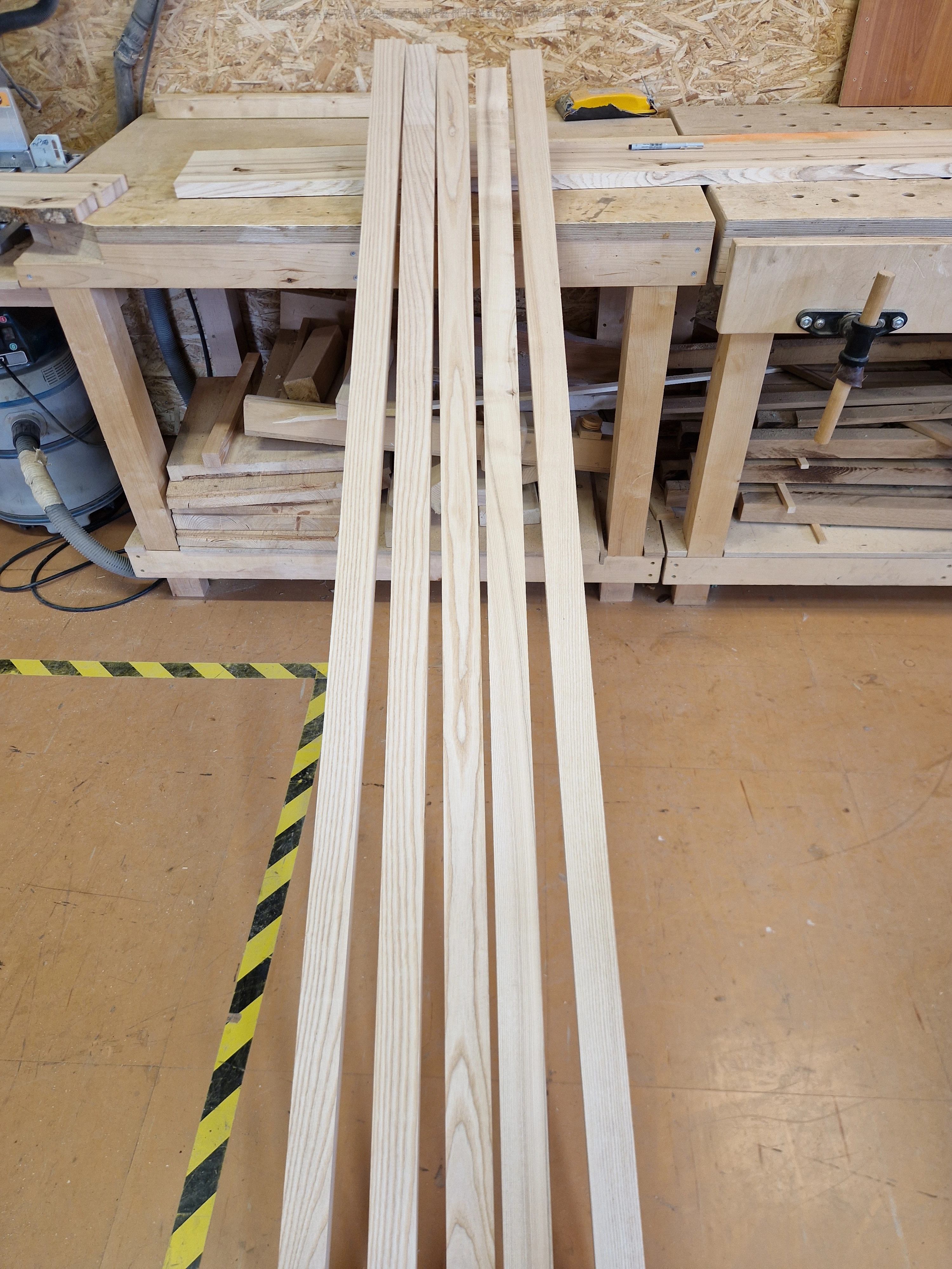 Bookshelf MKII — Milling & Sawing Legs — 2
