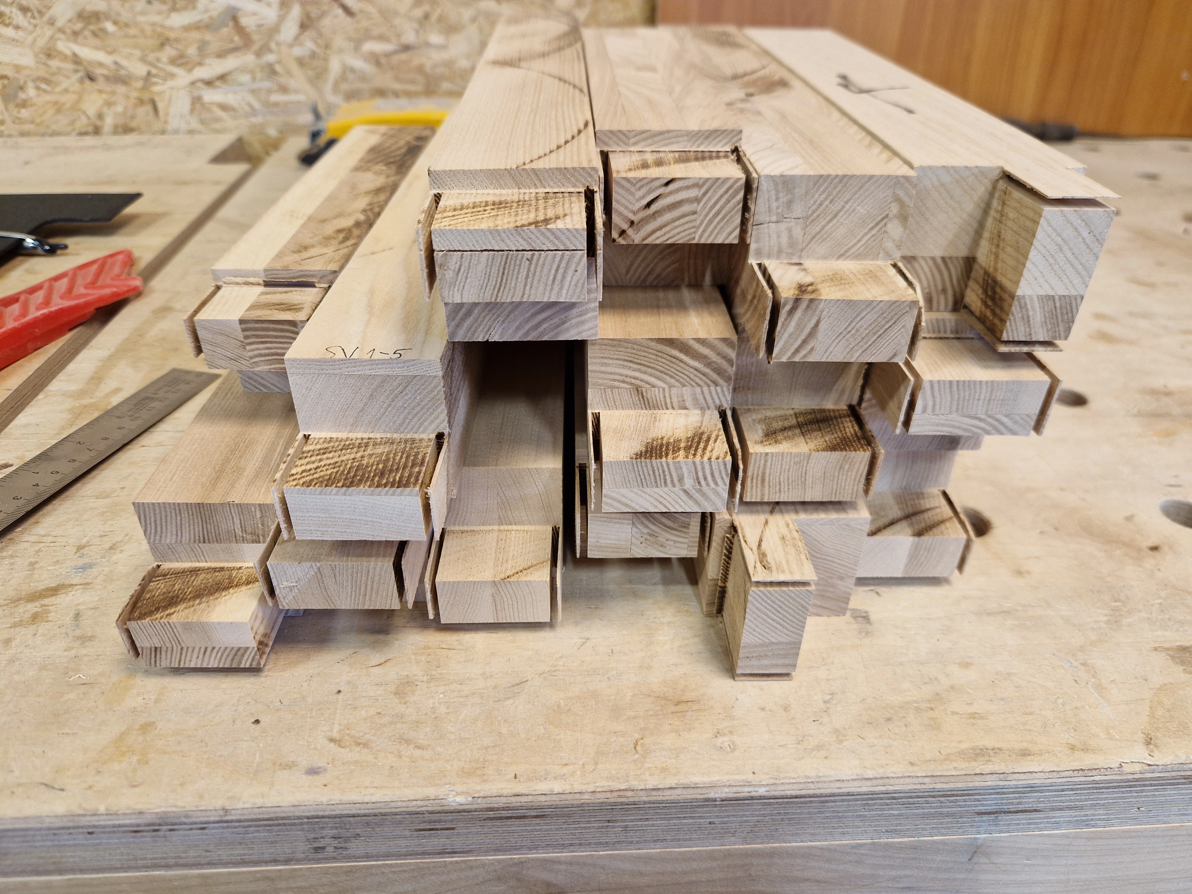 Bookshelf MKII — Milling & Mortises Horizontal connectors — 2