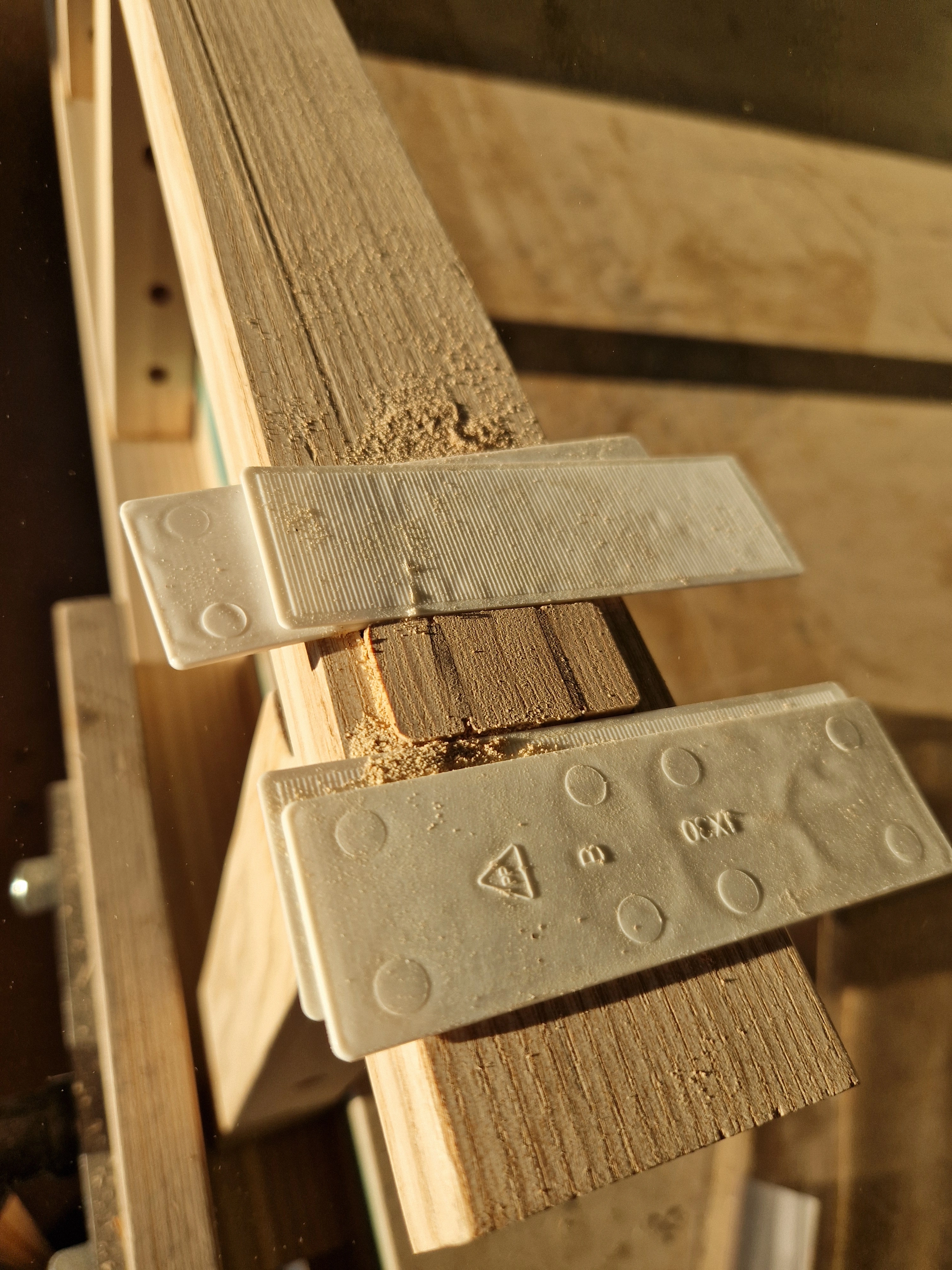 Bookshelf MKII — Assembly Legs — 6