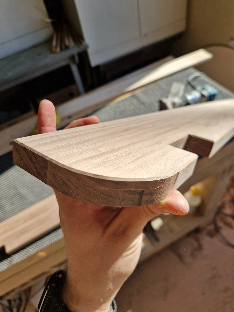 Bookshelf MKII — Shaping Shelves (10)