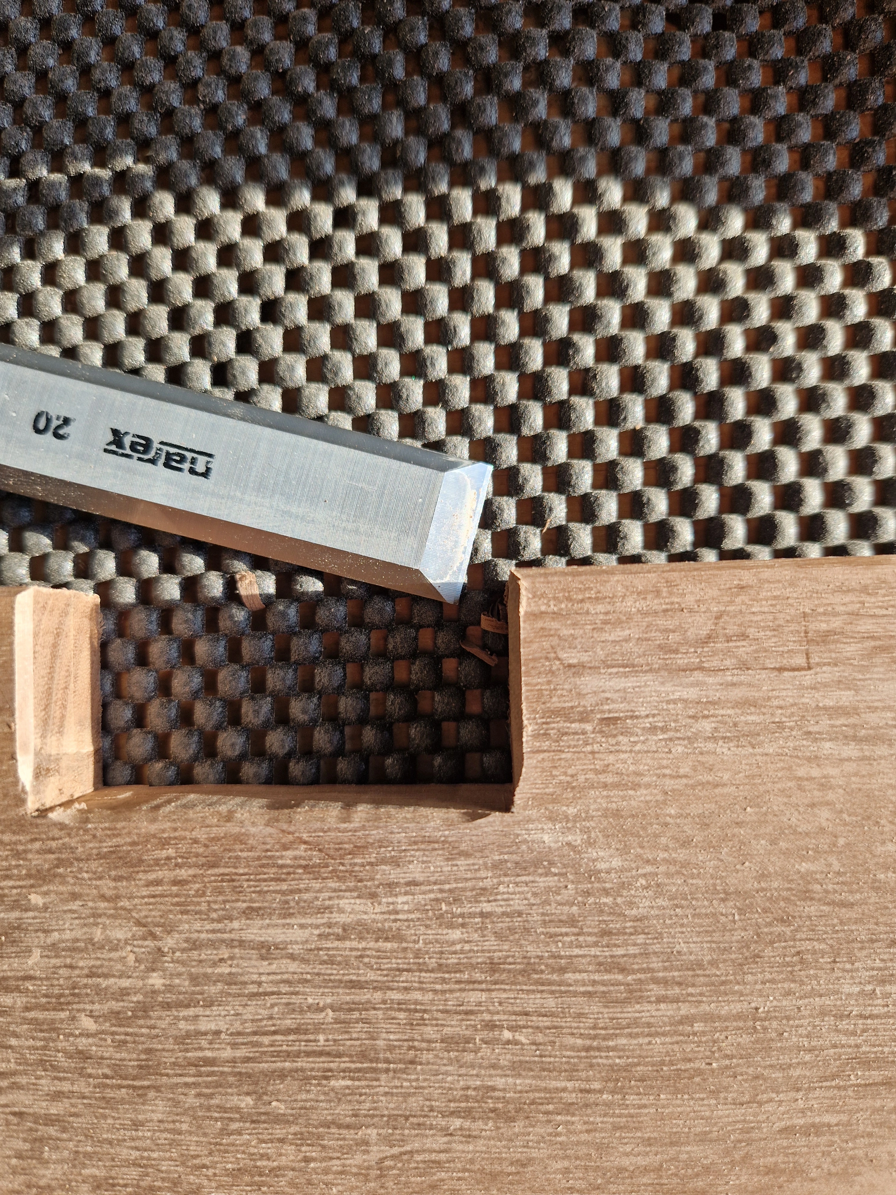 Bookshelf MKII — Shaping Shelves — 11