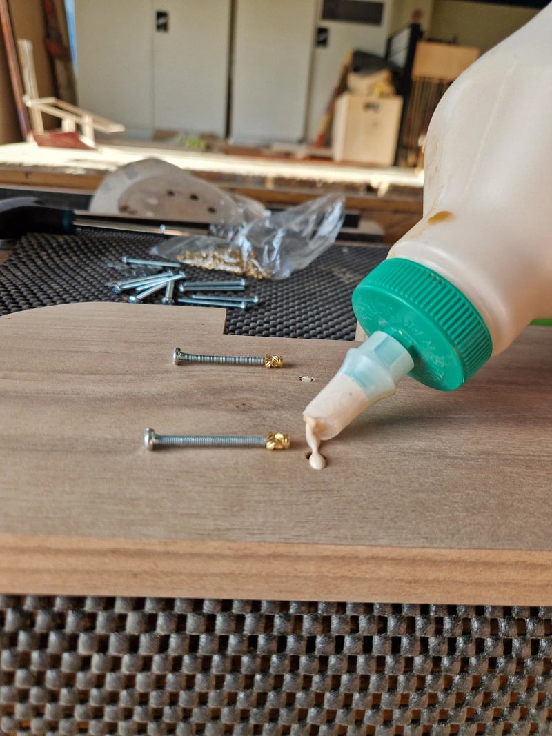 Bookshelf MKII — Assembly Bookshelf (5)