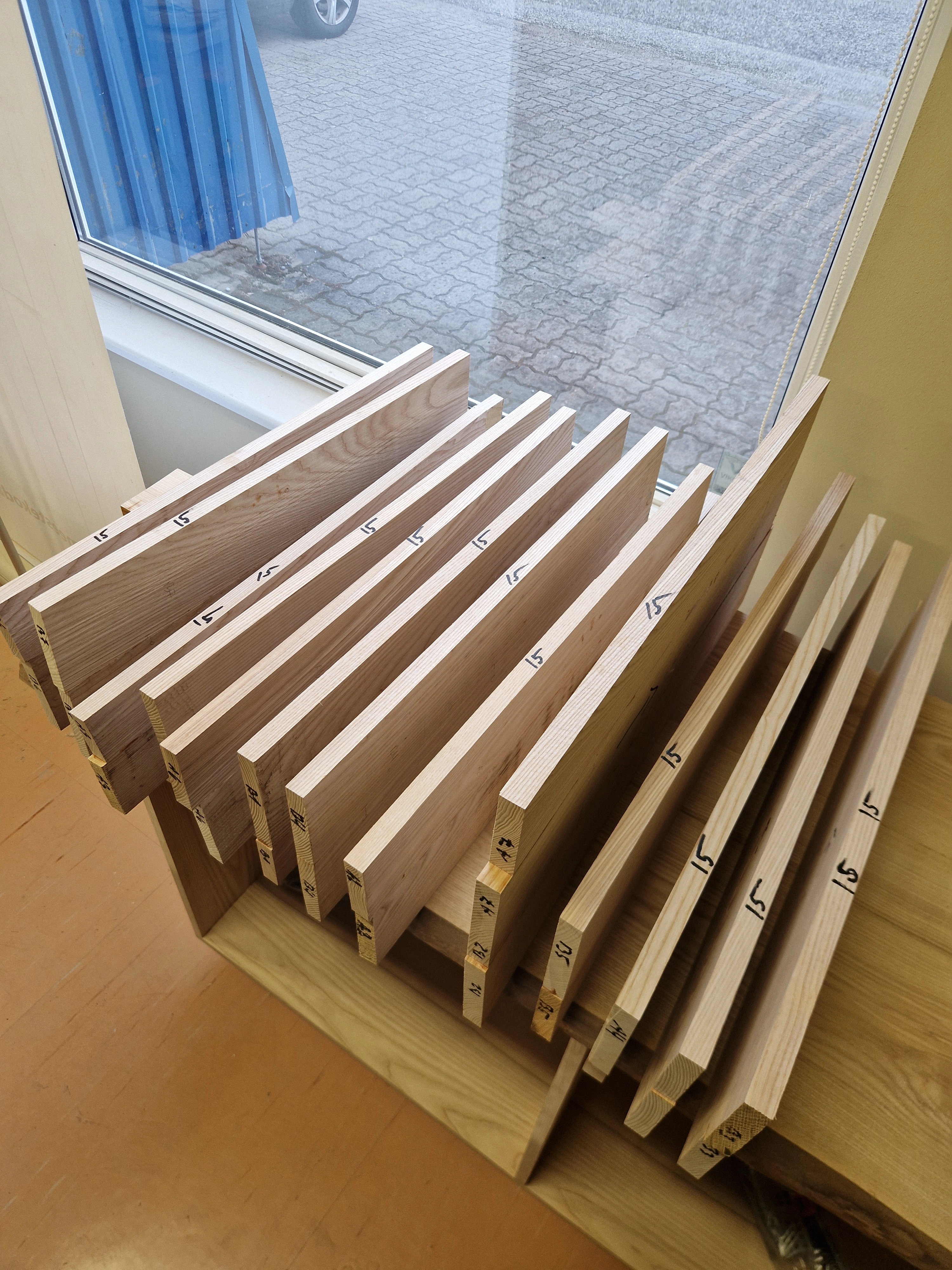 Dresser — Assembly Drawerboxes — 1