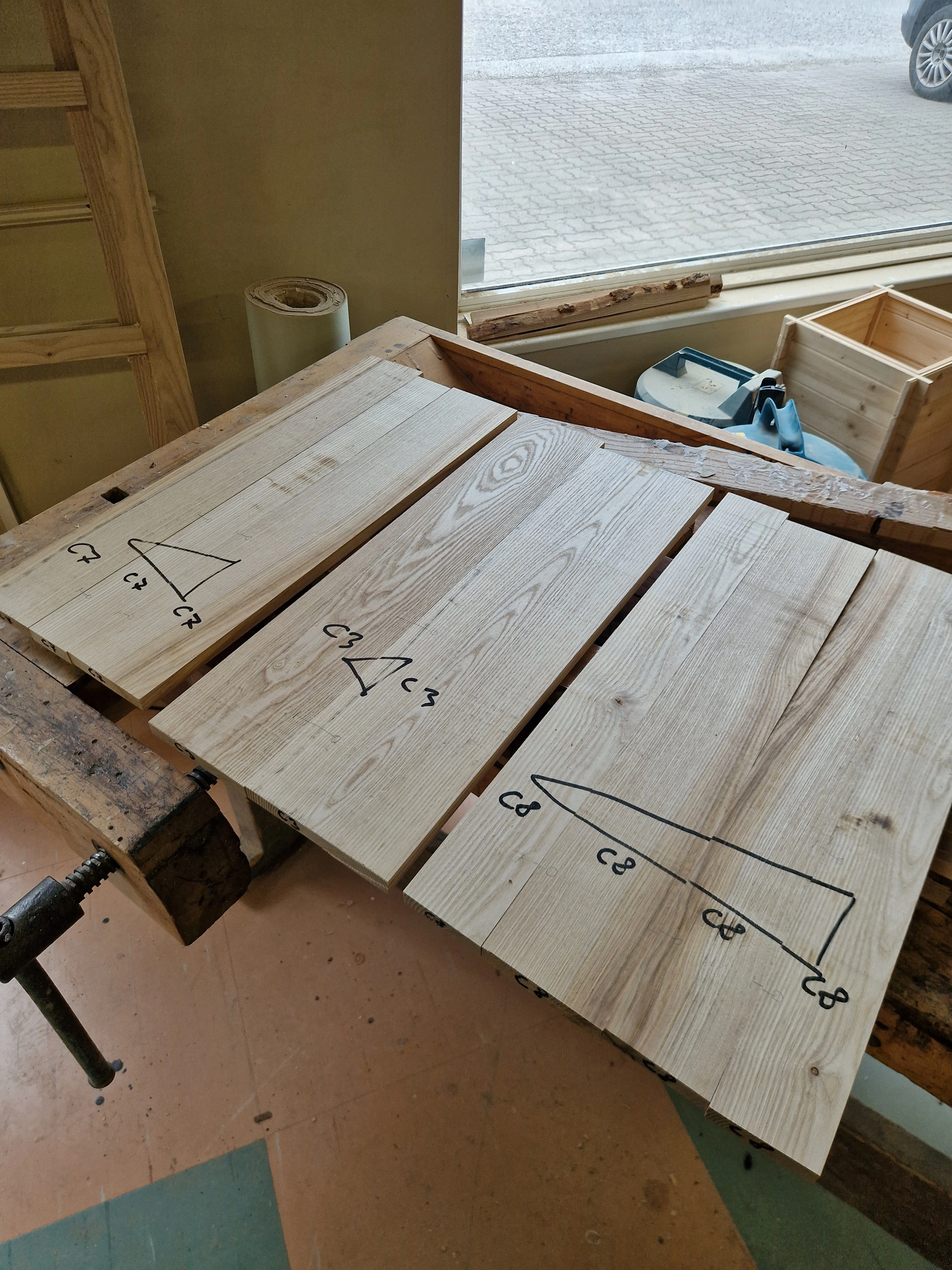 Dresser — Assembly Drawerboxes — 2