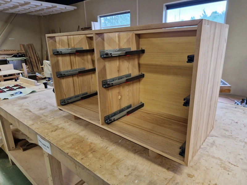 Dresser — Assembly Drawerboxes (13)