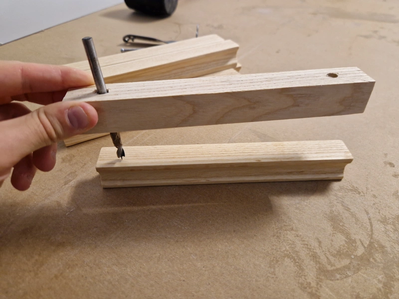 Dresser — Shaping Drawer pulls (7)