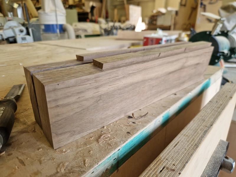 Credenza — Joinery Legs (8)