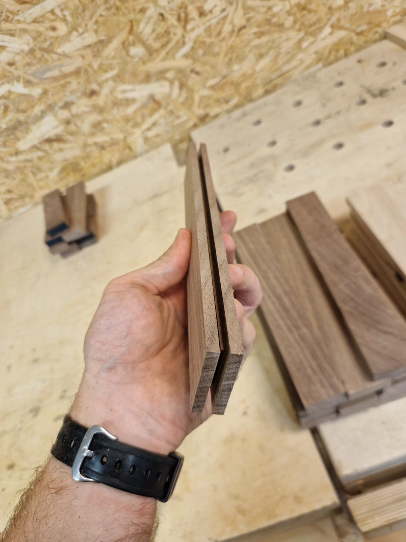 Credenza — Joinery Sliding doors (7)