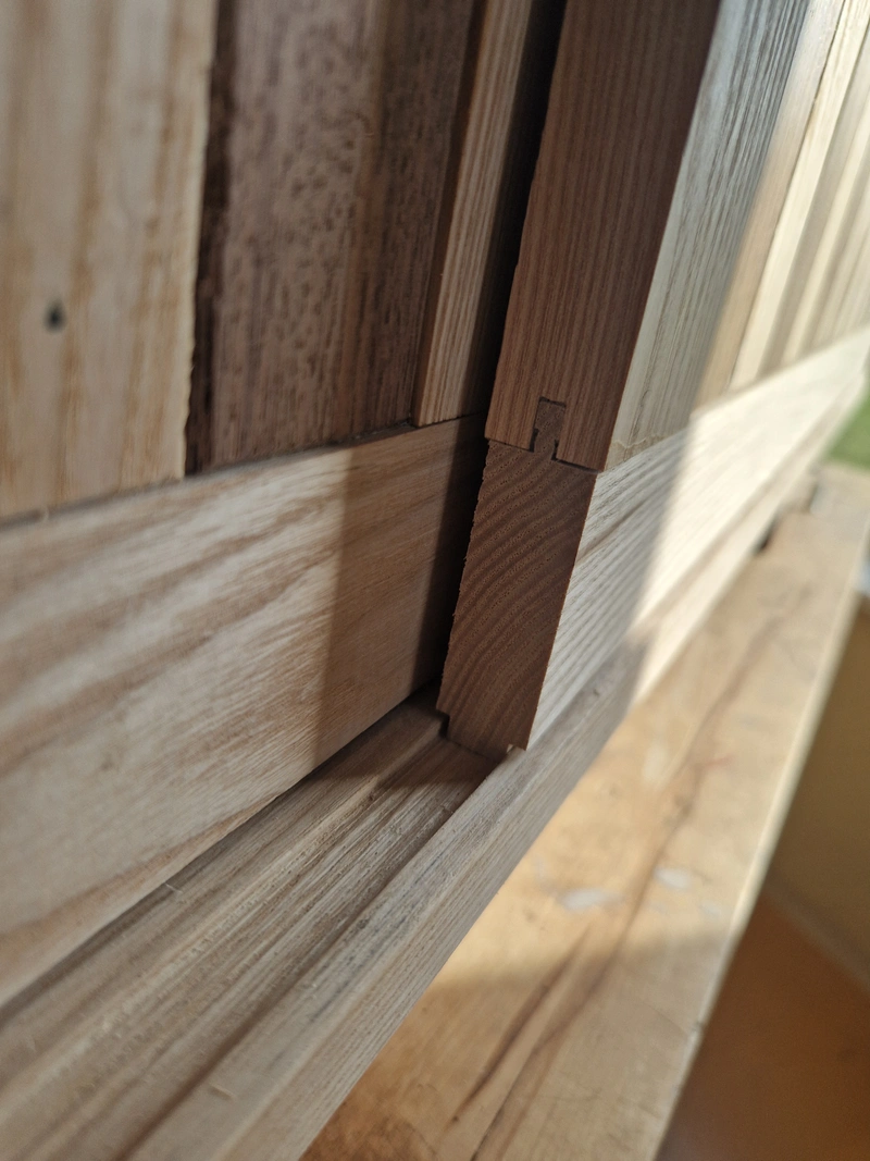 Credenza — Joinery Sliding doors (21)