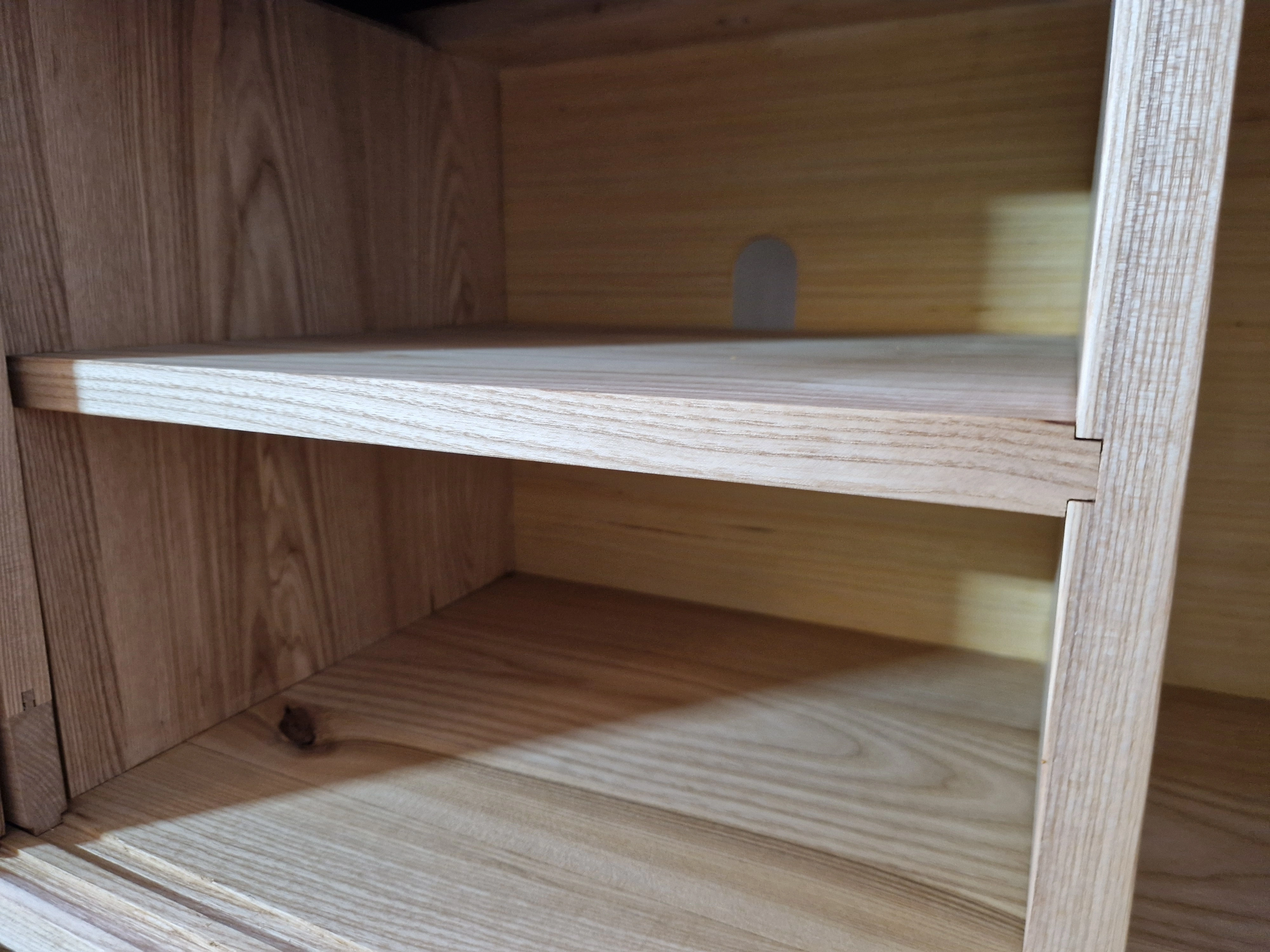 Credenza — 7