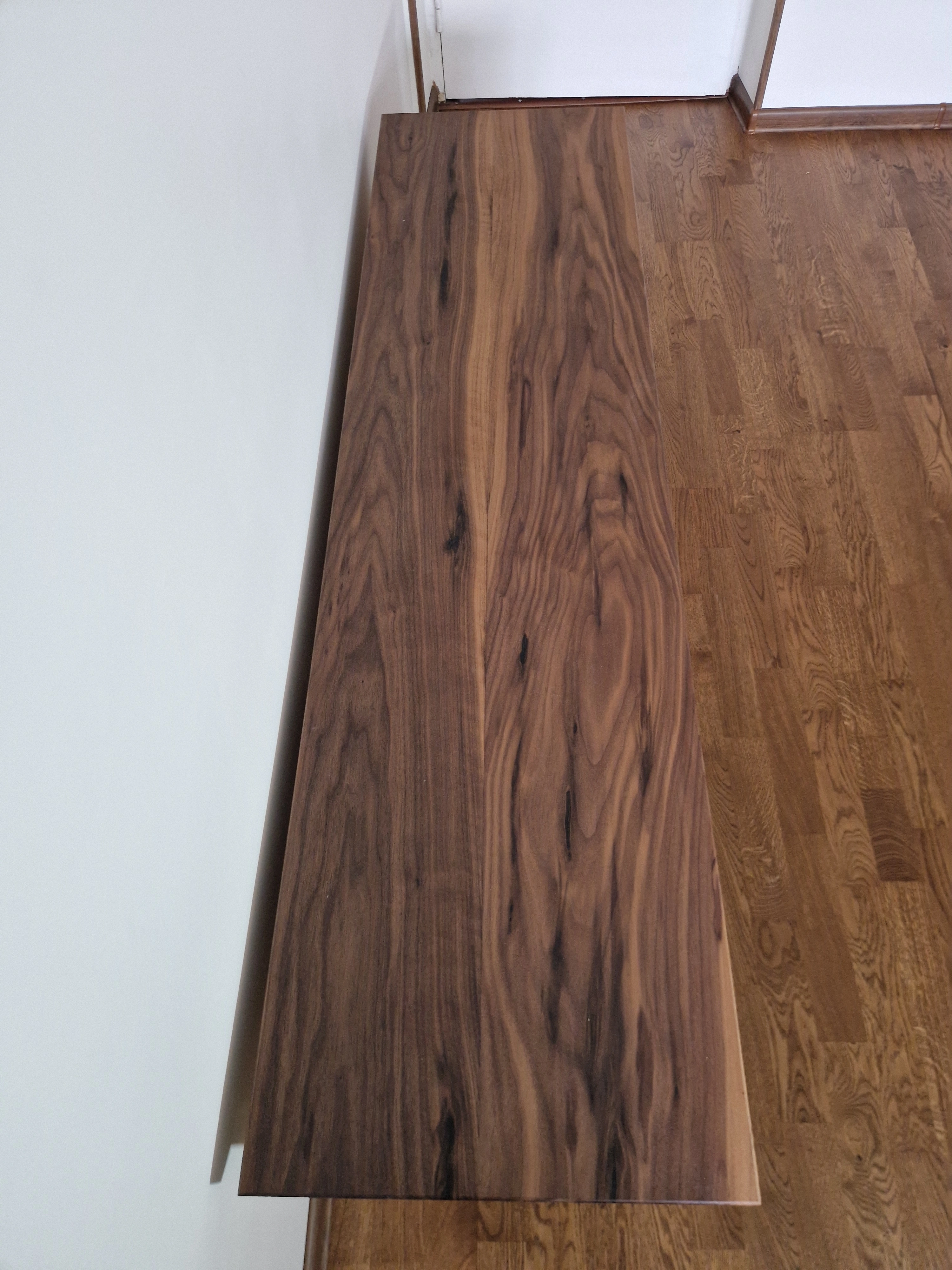 Credenza — 9