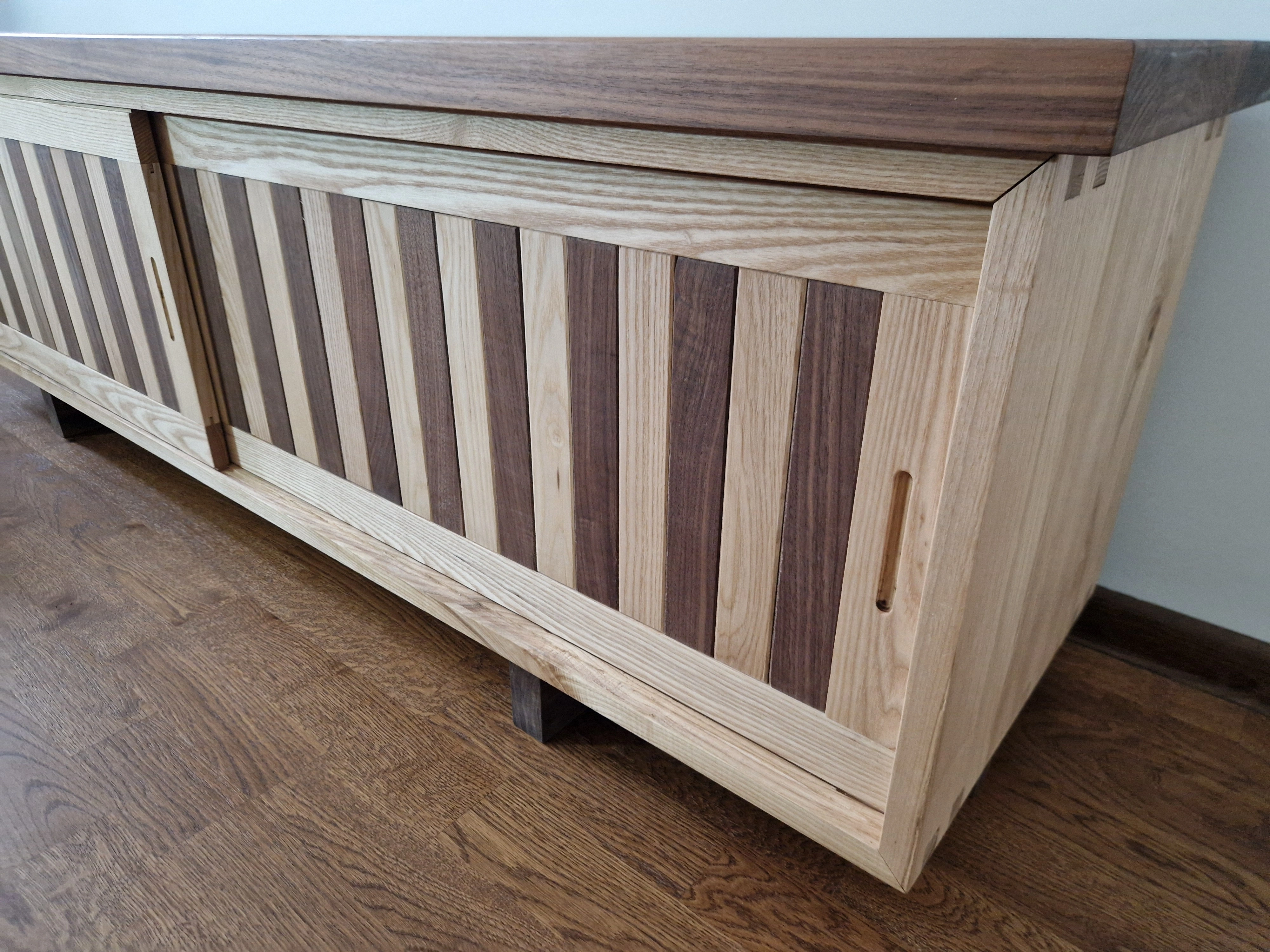 Credenza — 3